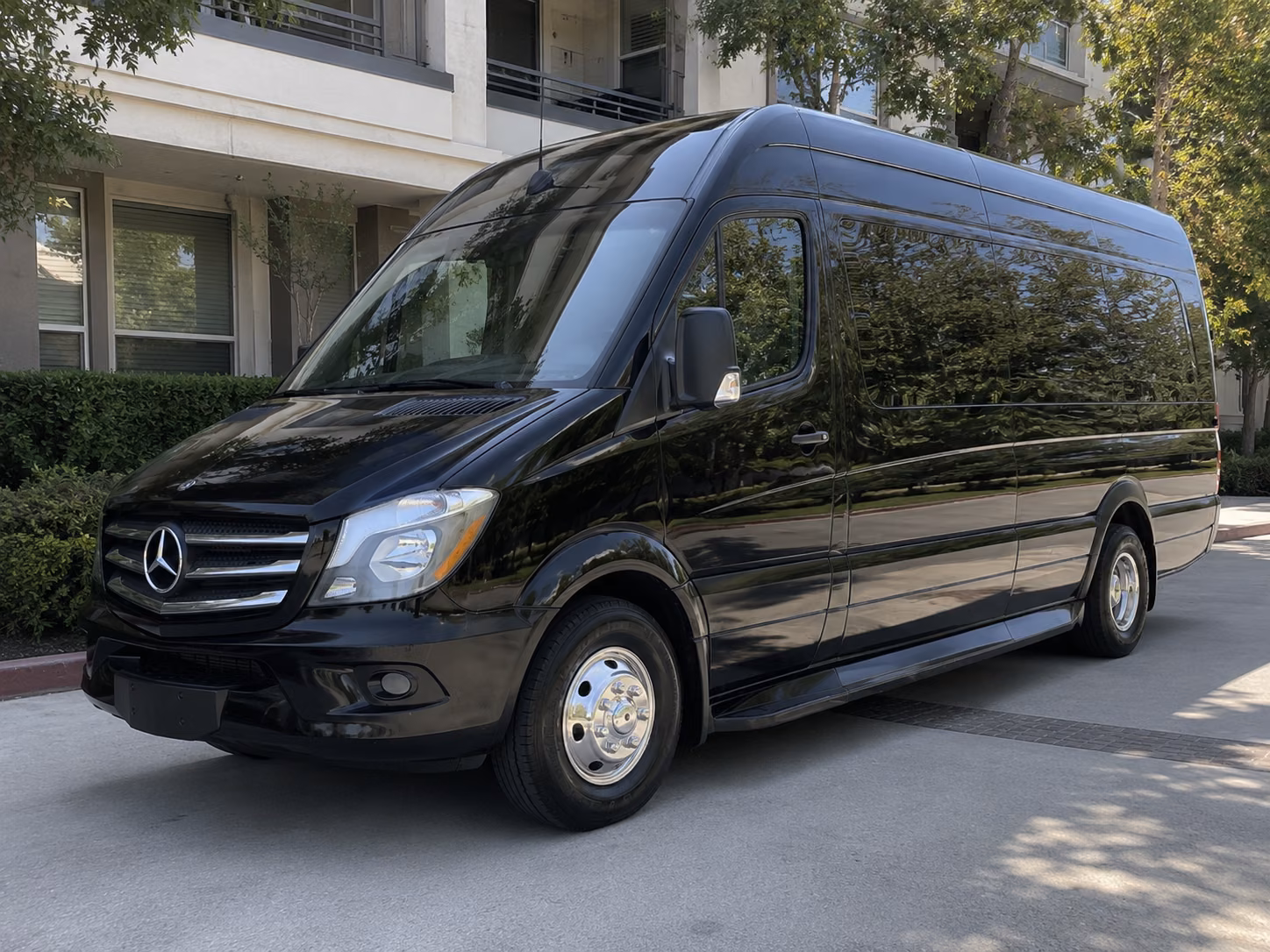 find the perfect transportation for your next private event 5