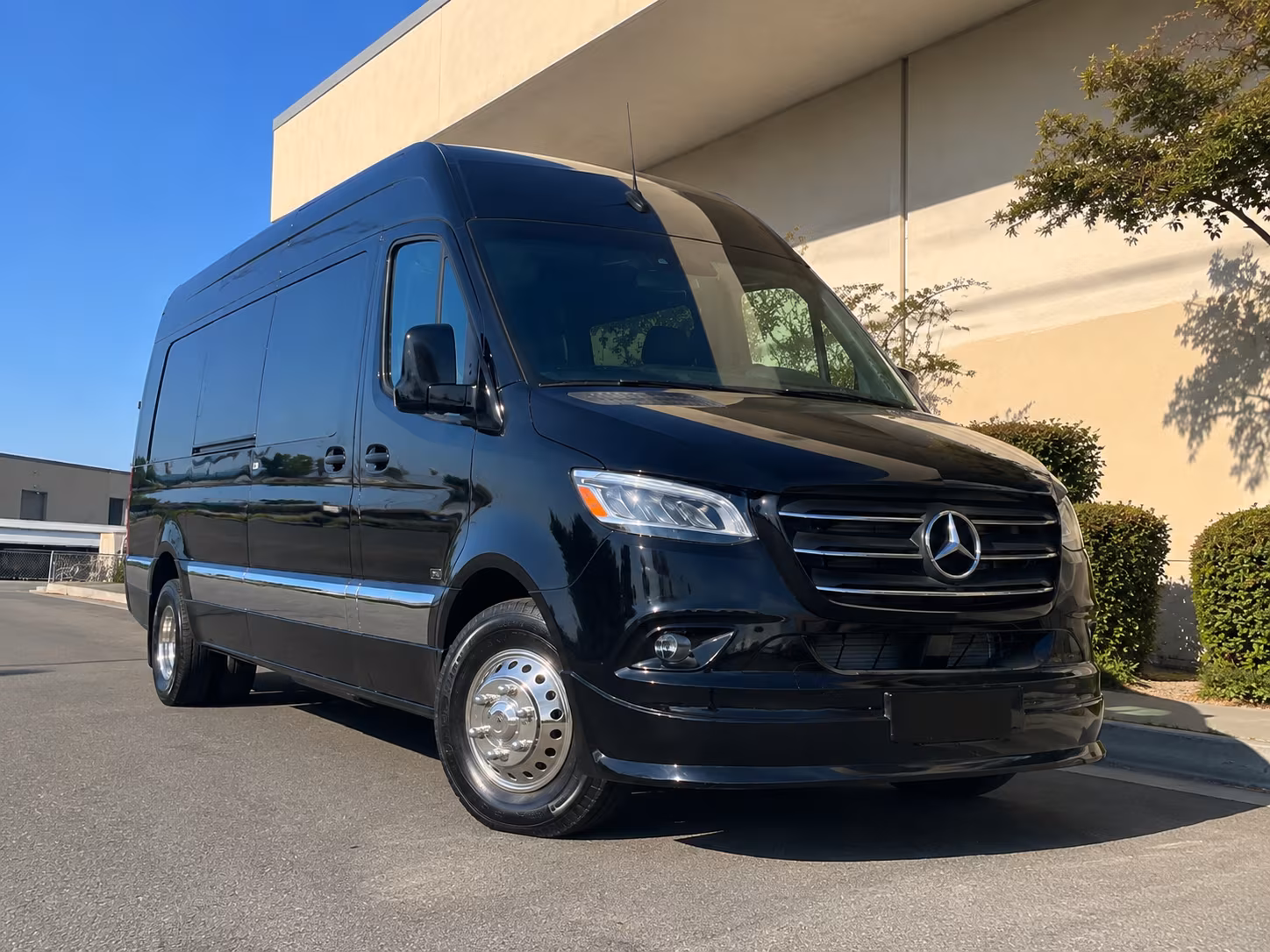find the perfect transportation for your next prom 3