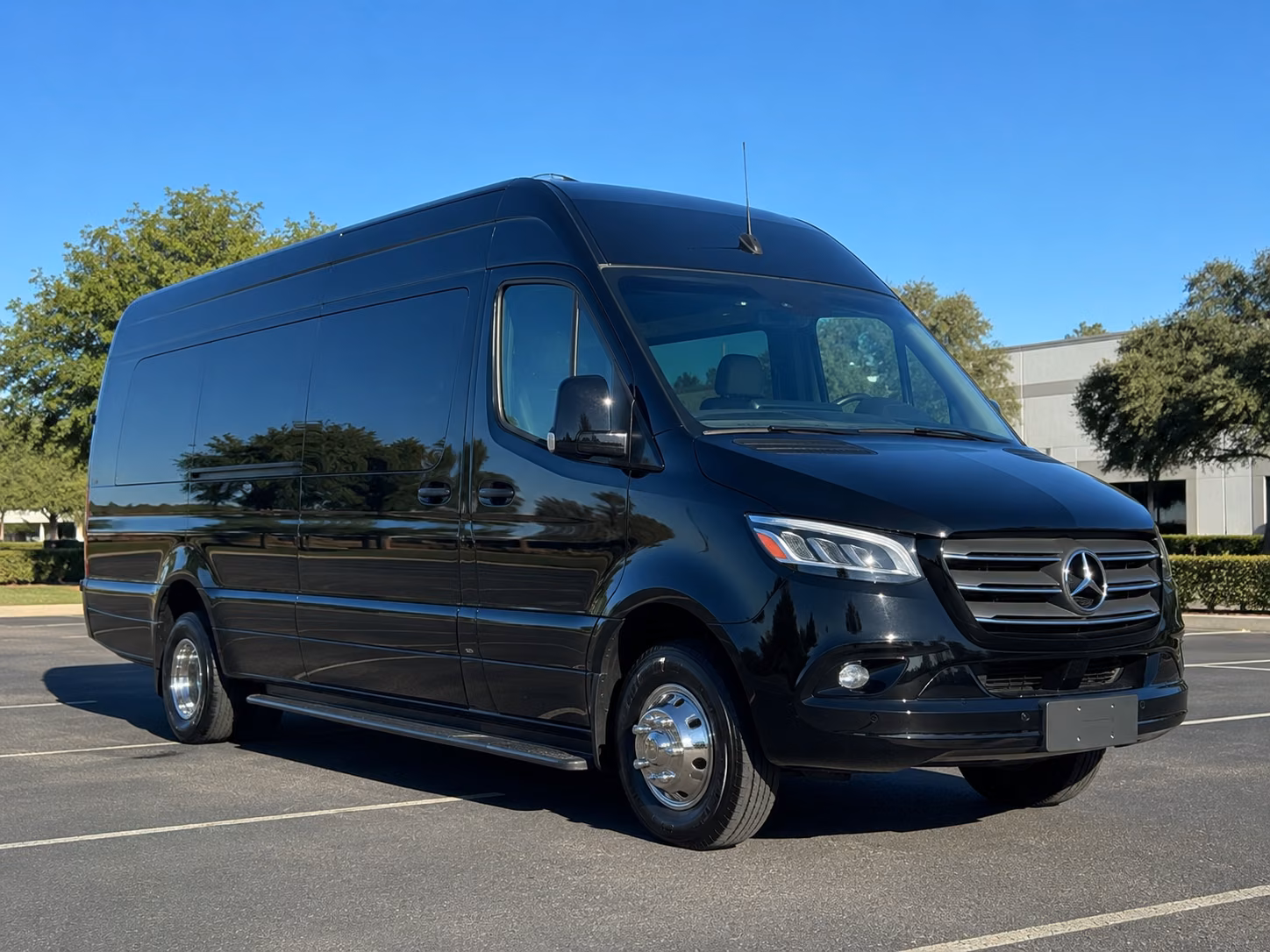 find the perfect transportation for your next wine tour 2