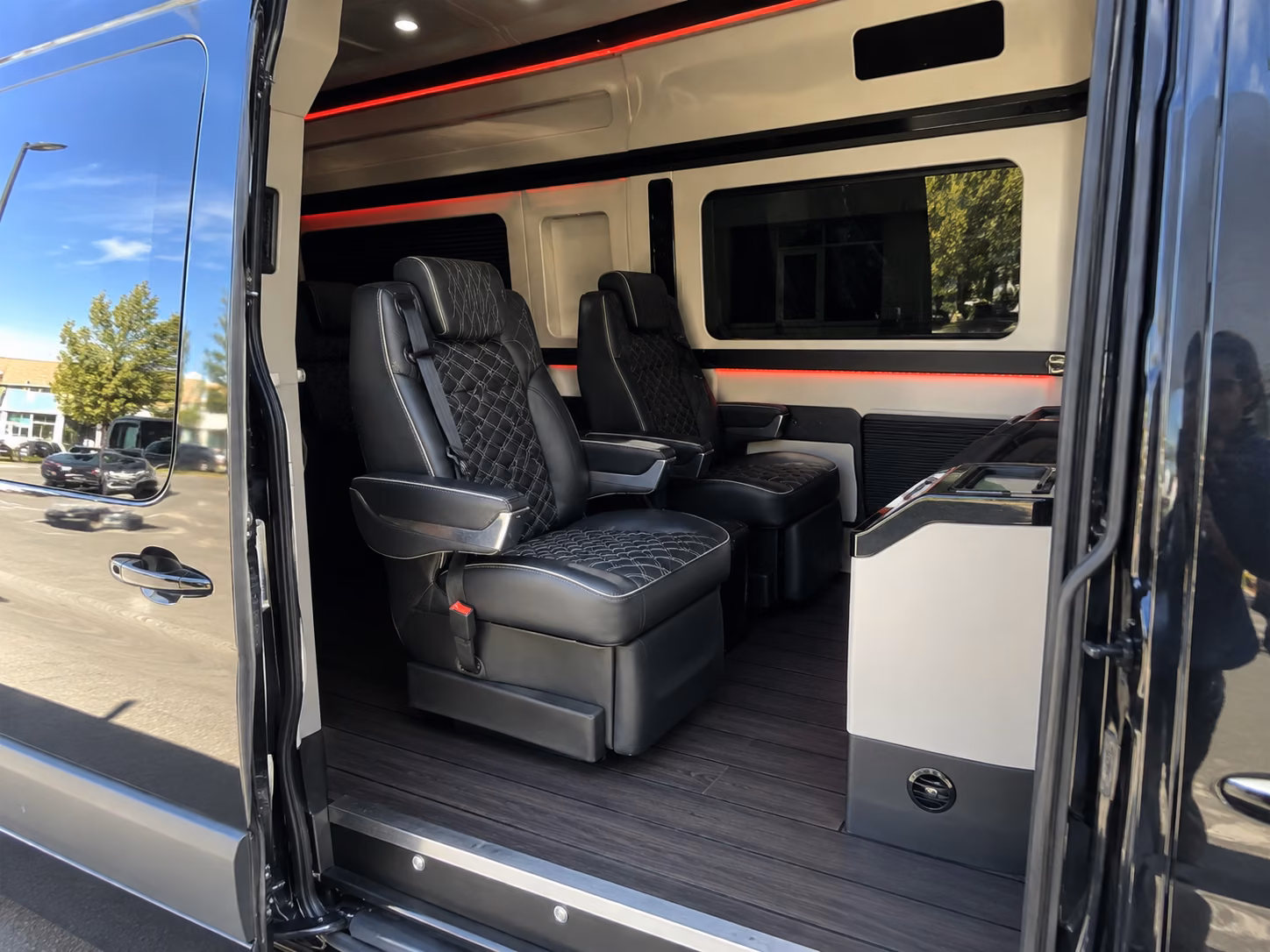 oklahoma city 10 passenger sprinter van inside